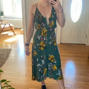 Urban outfitters green floral dress size 8